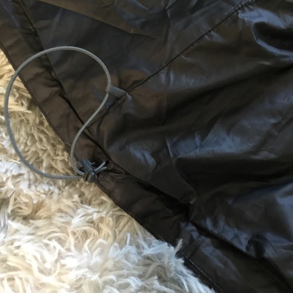 Womens Patagonia Nano Puff Vest Primaloft Black Embroidered Patch Size Large. - Picture 4 of 7